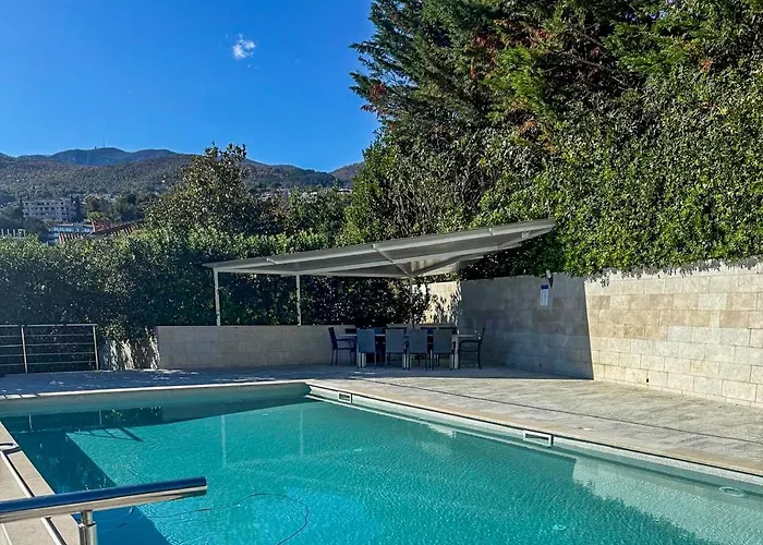 Apartment With Pool And Garage 100m From The Sea In Calista
