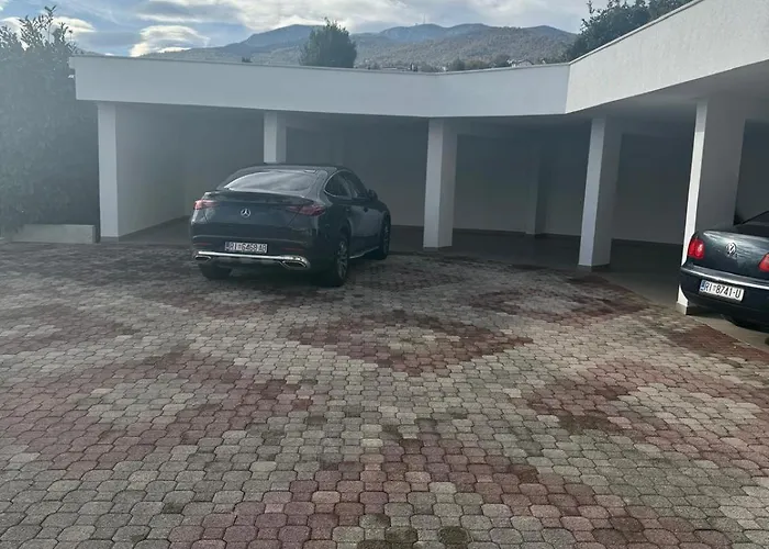 With Pool And Garage 100m From The Sea In Calista Apartment