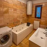 With Pool And Garage 100m From The Sea In Calista Apartment Ičići