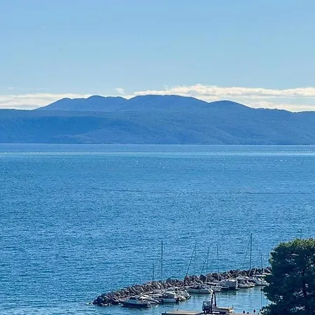 With Pool And Garage 100m From The Sea In Calista * Ičići