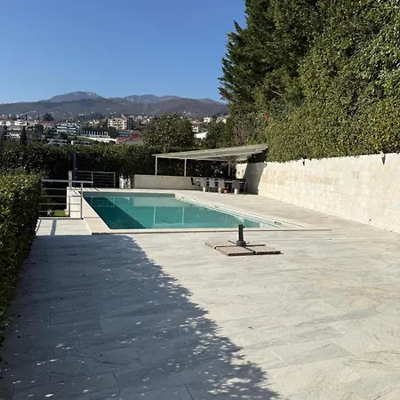 With Pool And Garage 100m From The Sea In Calista דירה *